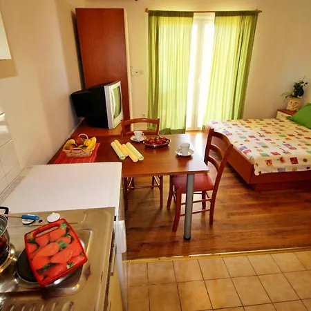 Apartment Marko Nemira