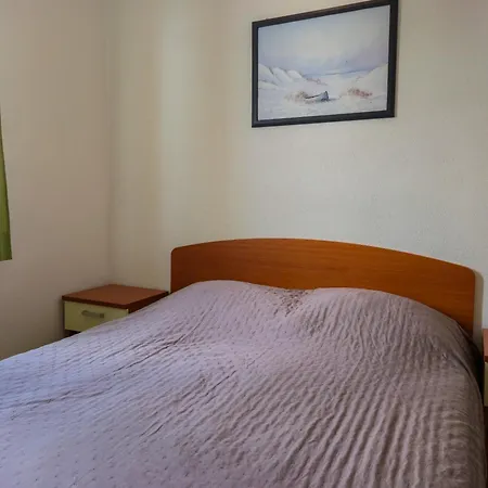 Apartment Marko Nemira Omiš