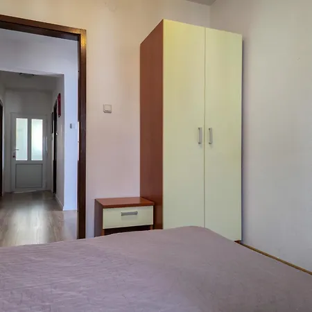 Marko Nemira Apartment *