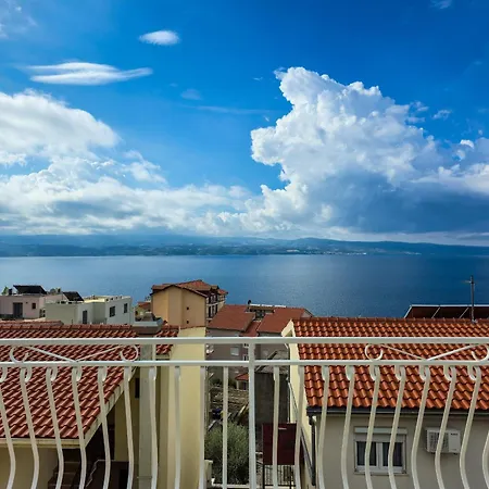 Apartment Marko Nemira Omiš